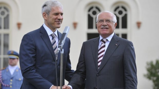 Prezident Václav Klaus a srbský prezident Boris Tadič na zámku v Lánech