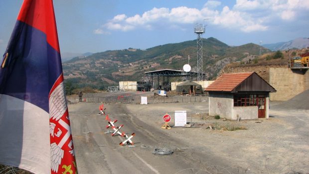 Barikády u kosovsko-srbského přechodu Jarinje