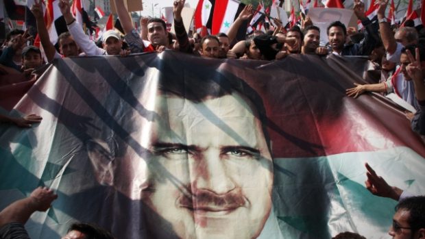 Demonstrace na podporu syrského prezidenta Bašára Asada