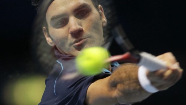 Ani v semifinále Turnaje mistrů tenista Roger Federer se Španělem Ferrerem neprohrál