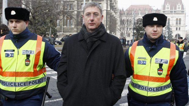 Policisté zadrželi i maďarského expremiéra Ference Gyurcsánye