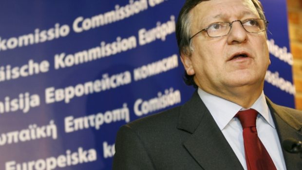 Předseda Evropské komise José Manuel Barroso oznámil, že proti Maďarsku budou vedeny právní kroky