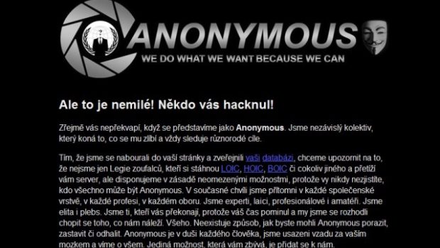 Takto vypadal web Intergramu po napadení hackery ze skupiny Anonymous