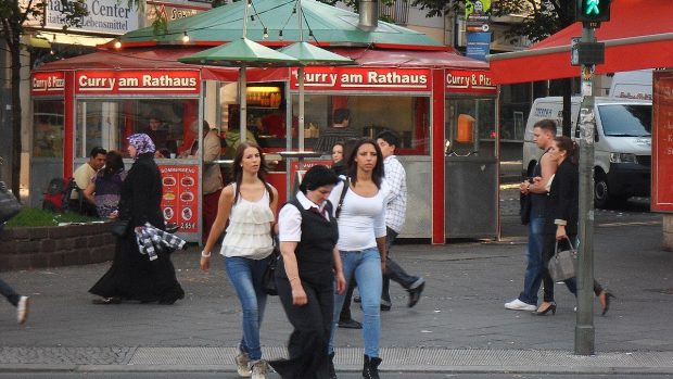 Na procházce Neuköllnem si spíše než jako v Berlíně připadáte jako v Istanbulu