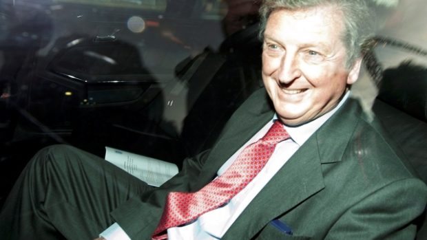 Novým koučem anglické fotbalové reprezentace byl jmenován Roy Hodgson