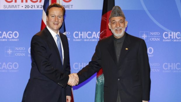 Afghánský prezident Karzáí v dějišti summitu s britským premiérem Davidem Cameronem