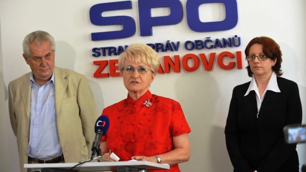 Milada Emmerová na tiskové konferenci SPOZ