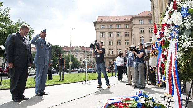 Pietní vzpomínka na generála Heliodora Píku