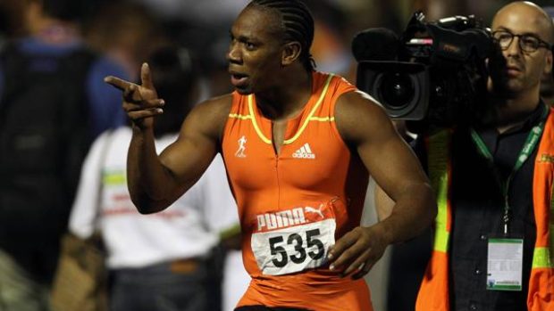 Sprinter Yohan Blake slaví triumf v běhu na 100 metrů na jamajském šampionátu