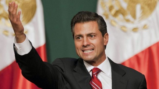 Nově zvolený prezident Mexika Enrique Peña Nieto