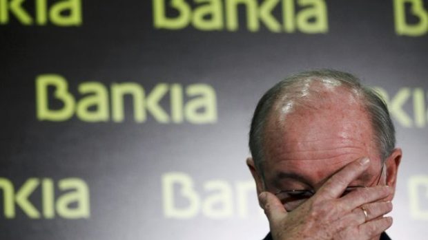 Šéf španělské banky Bankia Rodrigo Rato mnoho důvodů k radosti nemá