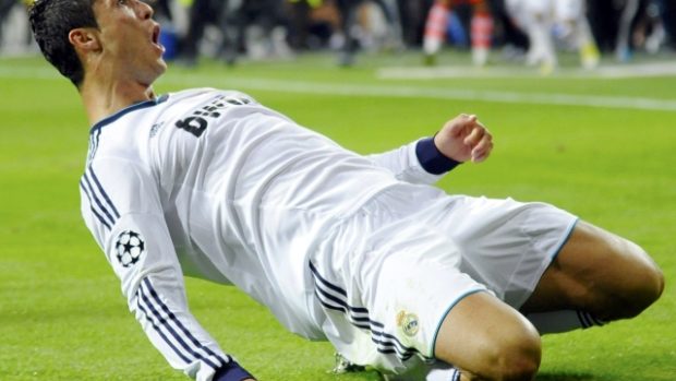 Real Madrid&#039;s Cristiano Ronaldo  celebrates after scoring a goal against Manchester City during their Champions League Group D soccer match at Santiago Bernabeu stadium in Madrid September 18, 2012