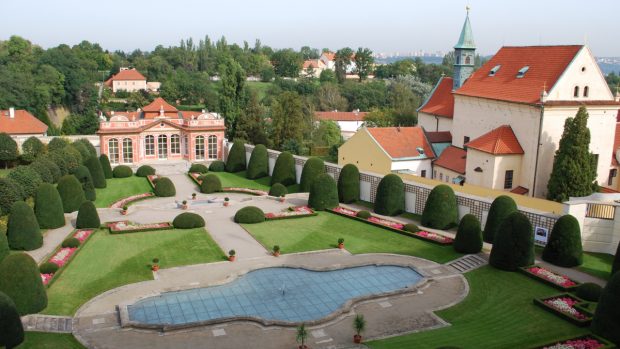 Zahrada Černínského paláce