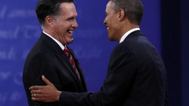 Republikánský kandidát Mitt Romney a prezident USA Barack Obama
