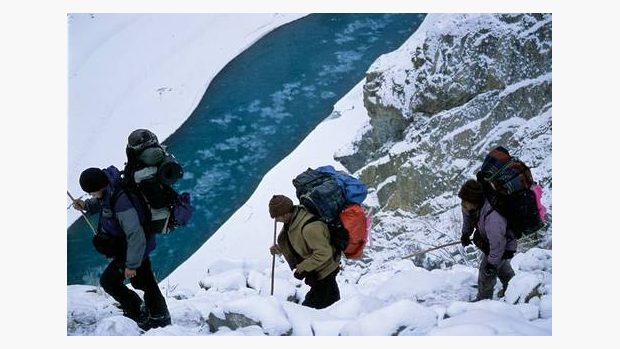 Cesta po zamrzlé řece do nitra Himálaje