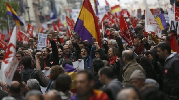 Velké prvomájové demonstrace byly i v centru Madridu