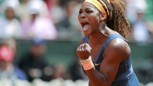 Serena Williamsová postoupila na Roland Garros do čtvrtfinále