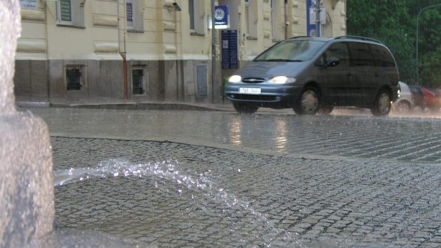 Část Karlovarského kraje zasáhly přívalové deště