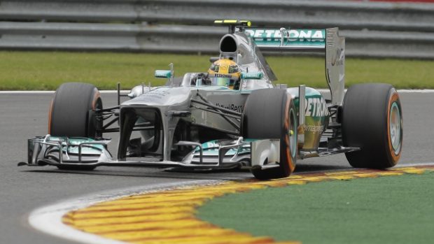 Lewis Hamilton na trati ve Spa-Francorchamps