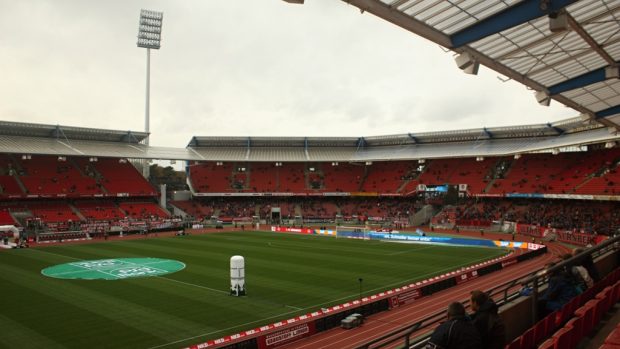 Fotbalový stadion bundesligového Norimberku, který navštívili mladí fotbalisté z pražské základní školy Eden