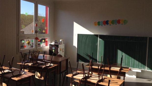 Kontejnerová škola v Jarovnicích u Prešova má pomoci řešit problém přeplněných tříd