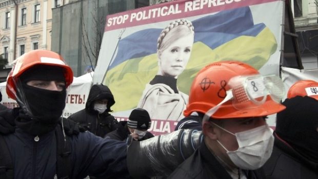 Julia Tymošenková přestala hladovět na žádost demonstrantů