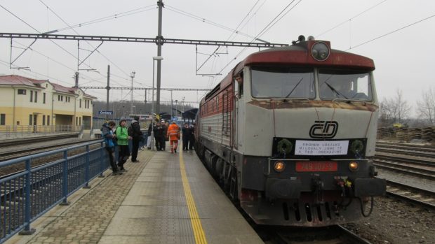 Lidé si v Čerčanech chodili Bardotku fotit