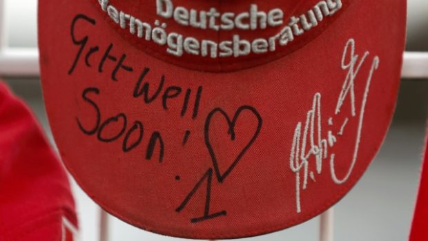 V Kerpenu vytvořili členové fanklubu Michaela Schumachera jakýsi plot naděje