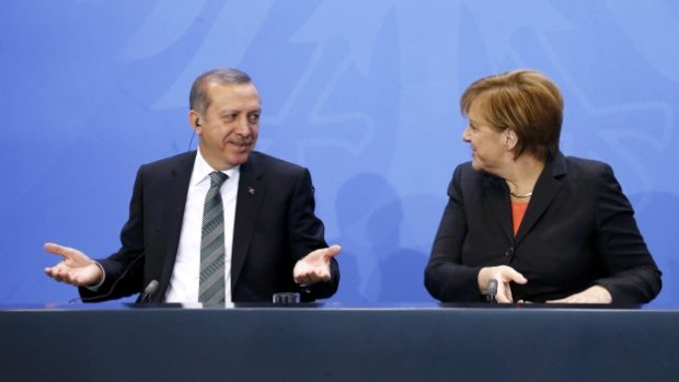 Turecký premiér Recep Tayyip Erdogan a německý kancléřka Angela Merkelová