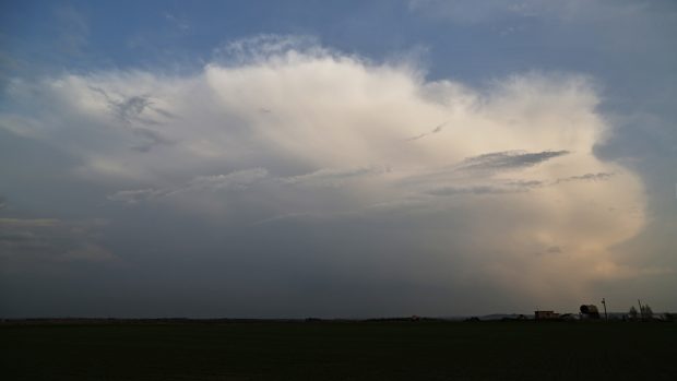 Bouřkový oblak Cumulonimbus