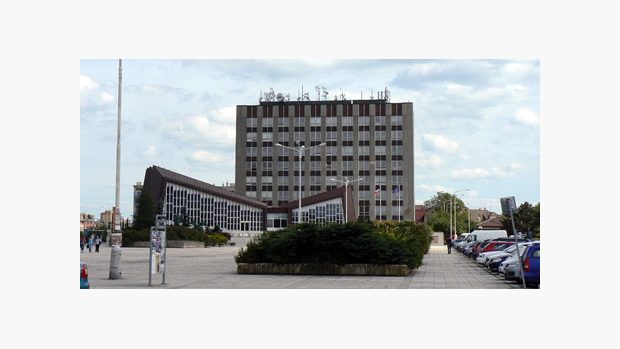 Budova Fakulty biomedicínského inženýrství ČVUT v Kladně na náměstí Sítná