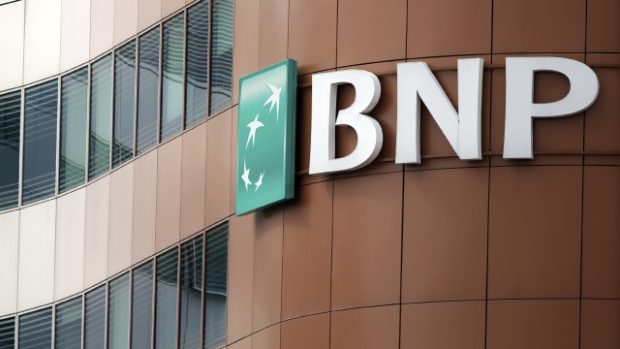 Francouzská banka BNP Paribas  má  zaplatit pokutu ve výši 9 miliard dolarů