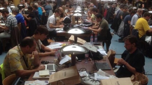 Studenti právnické univerzity v Nancy mají prázdniny, knihovnu tak mohli obsadit novináři