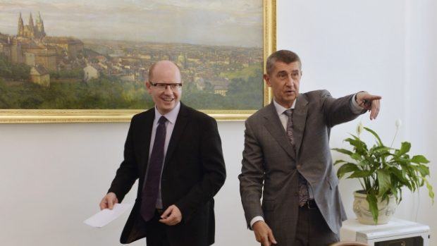 Premiér Bohuslav Sobotka navštívil prvního místopředsedu vlády a ministra financí Andreje Babiše v pražském sídle jeho úřadu