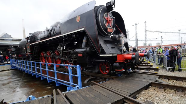 Do Břeclavi dorazily vzácné historické lokomotivy