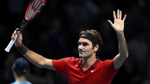 Roger Federer má na Turnaji mistrů už 2 vítězství, porazil i Nišikoriho
