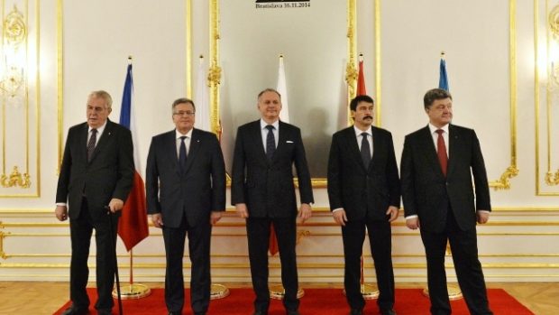 Prezidenti zemí Visegrádské čtyřky a Ukrajiny se sešli v Bratislavě