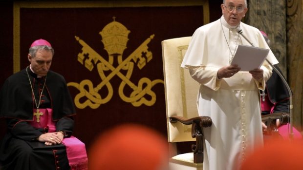 Papež František při výročním projevu