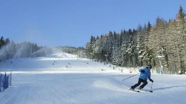 Snowhill - Herlíkovice, červená sjezdovka