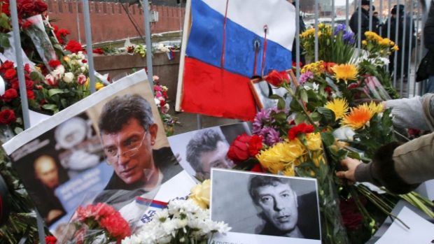 Němcov bude pohřben v úterý na Trojekurovském hřbitově na západě Moskvy