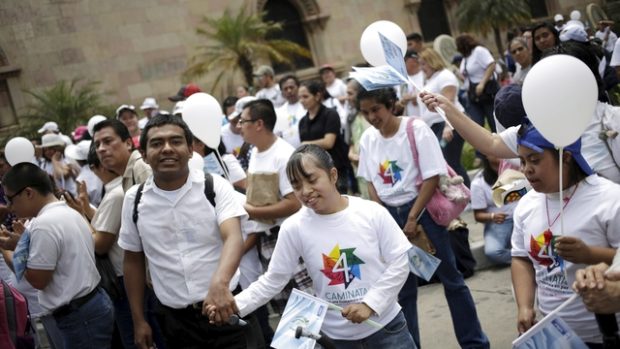 Pochod ke dni Downova syndromu ve středoamerické Guatemale