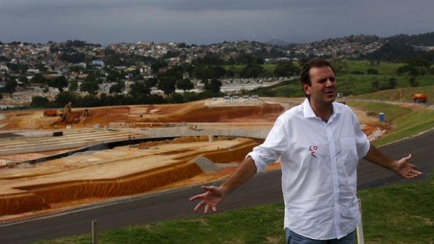 Výstavba olympijského areálu v Riu vázne