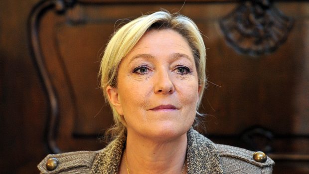 Marine Le Penová v Praze