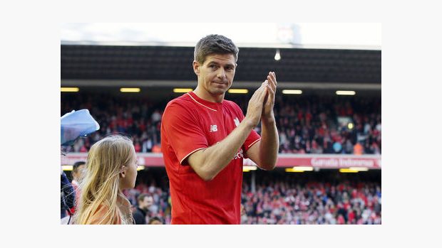Steven Gerrard strávil v Liverpoolu celou kariéru, Anfield Road opouští ve 34 letech