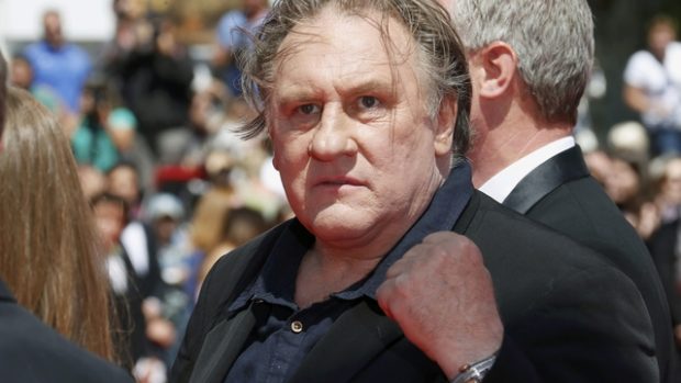 Francouzský herec s ruským občanstvím Gerard Depardieu na festivalu v Cannes