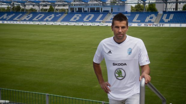 Milan Baroš podepsal v Mladé Boleslavi smlouvu na dva roky