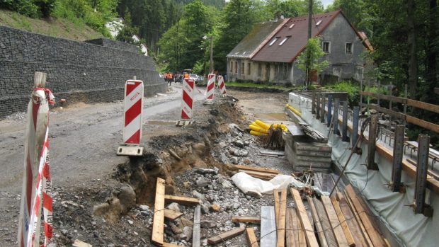Modernizace krušnohorské silnice mezi Merklínem a Perninkem