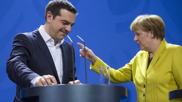 Řecký premiér Alexis Tsipras s německou kancléřkou Angelou Merkelovou