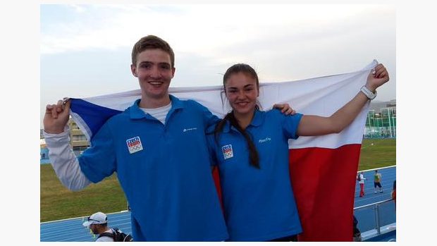 Matěj Krsek a Anna Kerbachová, první čeští medailisté v Tbilisijpg
