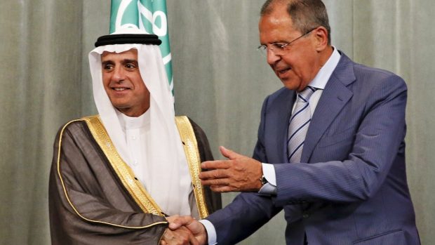 Saúdskoarabský ministr zahraničí Ádil Džubajr jednal v Moskvě se svým ruským partnerem Sergejem Lavrovem